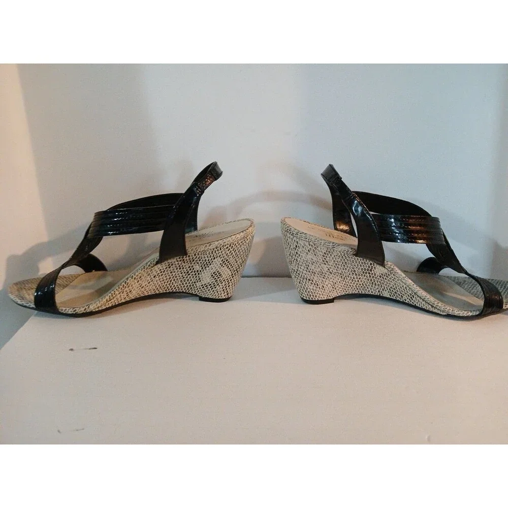 Anne Klein Iflex Black Faux Snake Skin Wedge Pump Womens 8.5 M Open Toe Pretty